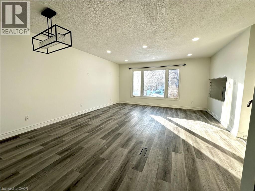 1846 Briarwood Drive, Cambridge, Ontario  N3H 5A7 - Photo 3 - 40797554