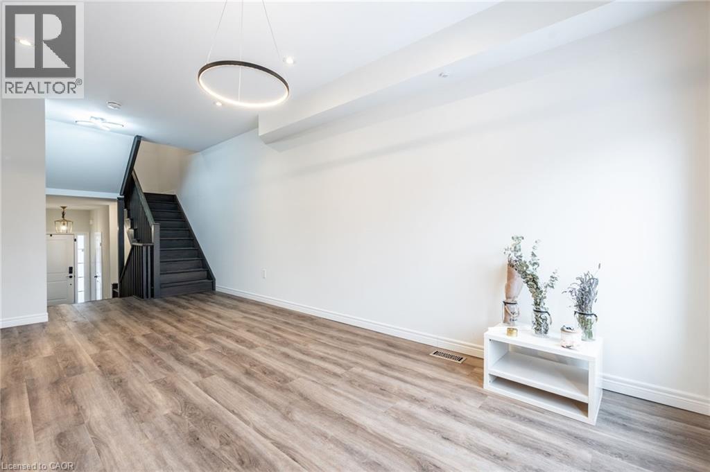 77 Dennis Drive, Smithville, Ontario  L0R 2A0 - Photo 10 - 40797262