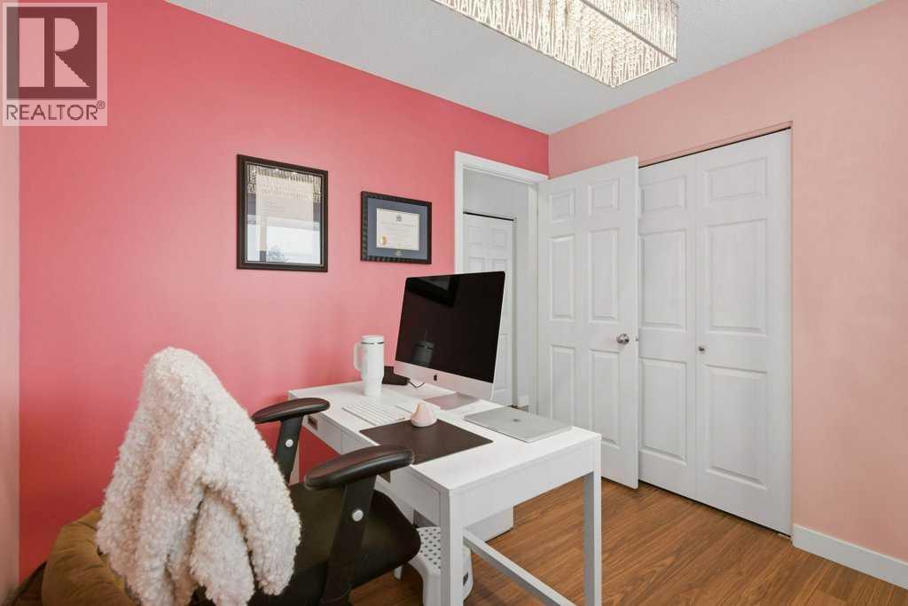 2708 Doverbrook Road Se, Calgary, Alberta  T2B 2L5 - Photo 18 - A2276678