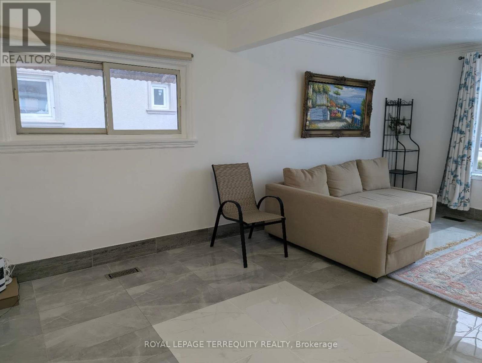 45 Forbes Road, Toronto, Ontario  M1P 1L1 - Photo 4 - E12684184