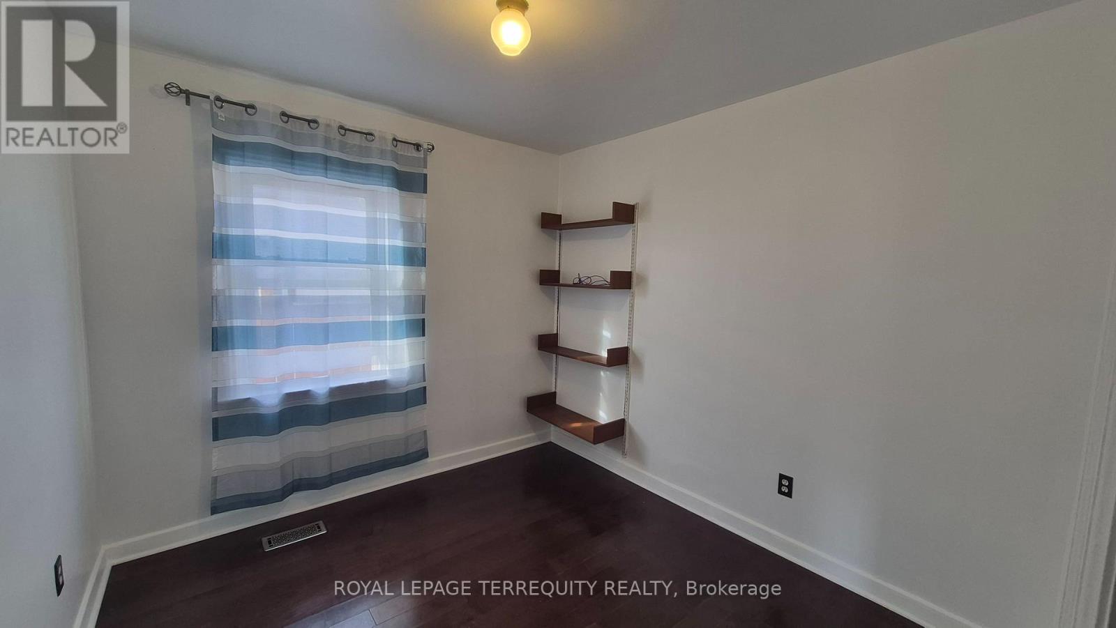 45 Forbes Road, Toronto, Ontario  M1P 1L1 - Photo 9 - E12684184