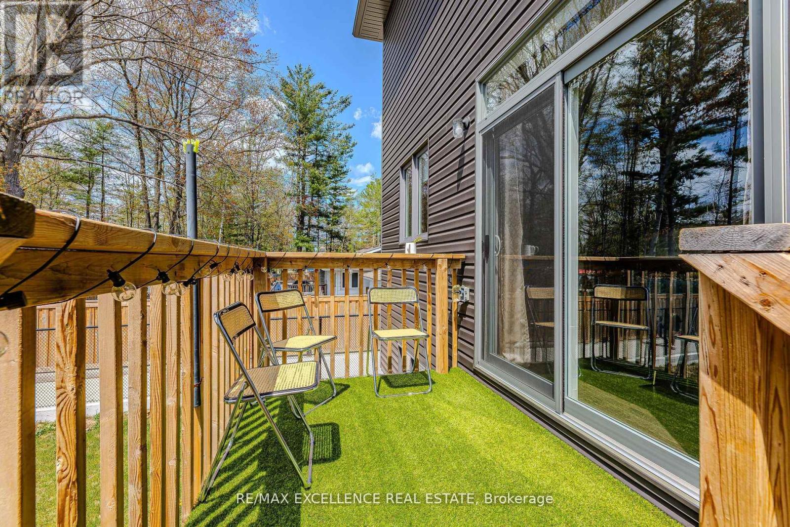 80 Berkely Street, Wasaga Beach, Ontario  L9Z 0K5 - Photo 50 - S12684178