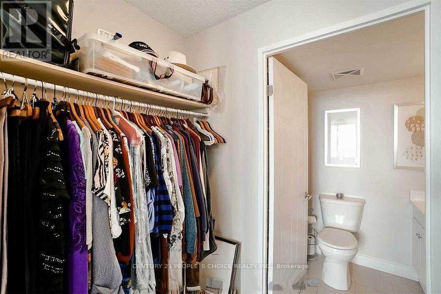 2010 - 350 Webb Drive, Mississauga, Ontario  L5B 3W4 - Photo 16 - W12684168