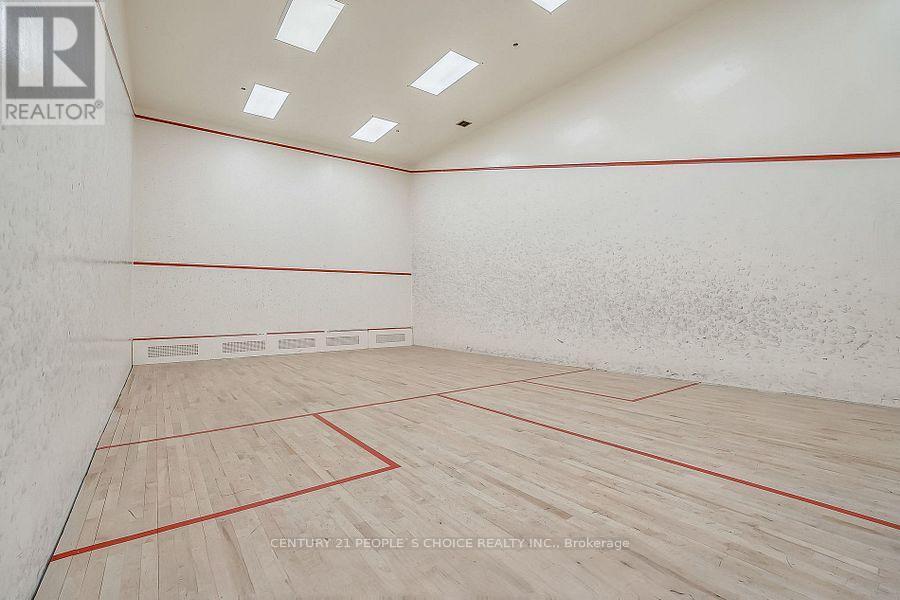 2010 - 350 Webb Drive, Mississauga, Ontario  L5B 3W4 - Photo 25 - W12684168