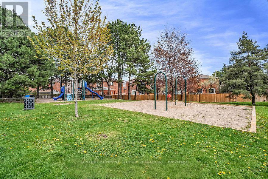 2010 - 350 Webb Drive, Mississauga, Ontario  L5B 3W4 - Photo 32 - W12684168