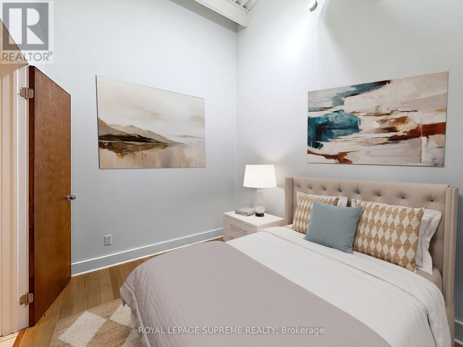 309 - 550 Hopewell Avenue, Toronto, Ontario  M6E 2S6 - Photo 11 - W12684176