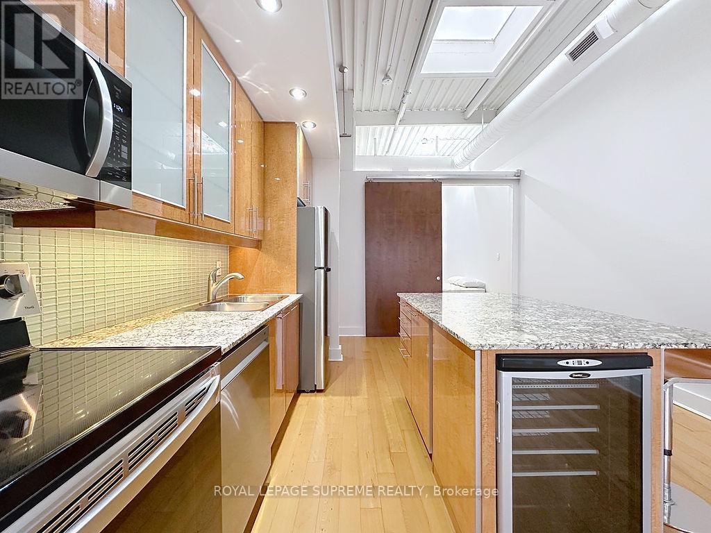 309 - 550 Hopewell Avenue, Toronto, Ontario  M6E 2S6 - Photo 25 - W12684176