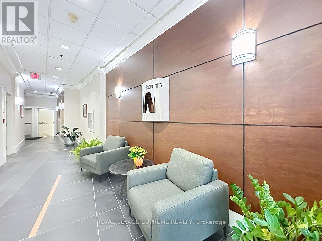 309 - 550 Hopewell Avenue, Toronto, Ontario  M6E 2S6 - Photo 7 - W12684176