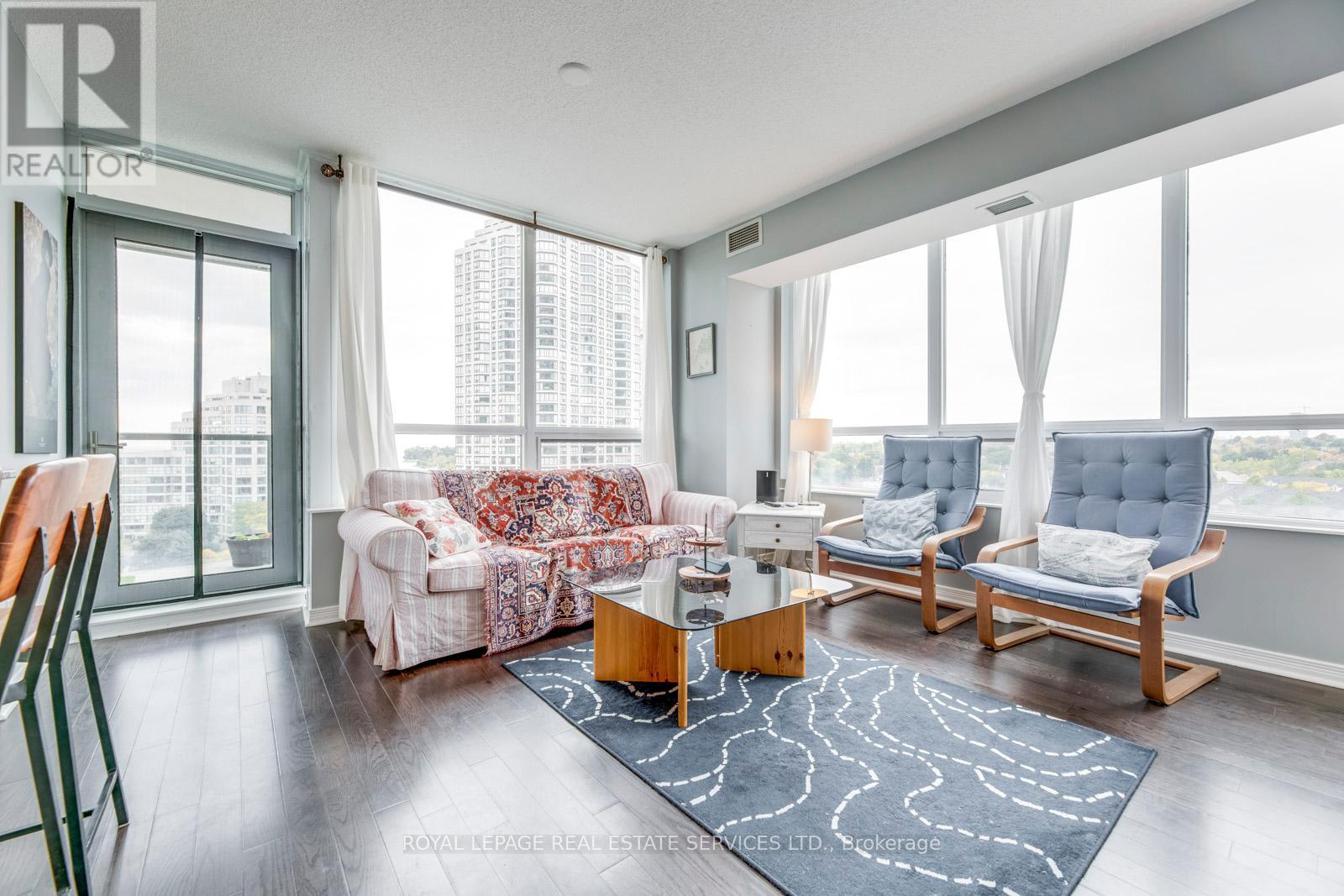 802 - 2240 Lake Shore Boulevard W, Toronto, Ontario  M8V 0B1 - Photo 6 - W12684200