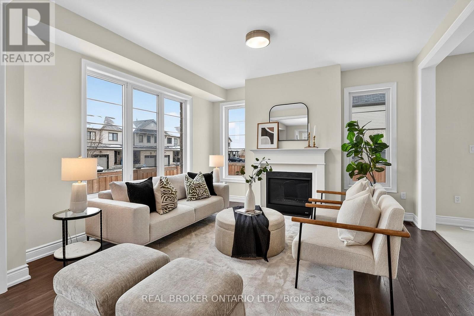 47 Pagebrook Crescent, Hamilton, Ontario  L8J 0K7 - Photo 10 - X12684180