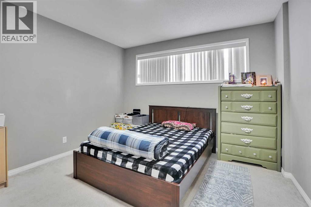 250 Martinwood Place Ne, Calgary, Alberta  t3j 3h6 - Photo 30 - A2275134