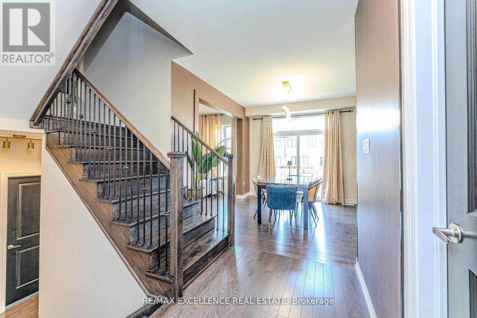 80 Berkely Street, Wasaga Beach, Ontario  L9Z 0K5 - Photo 7 - S12684178