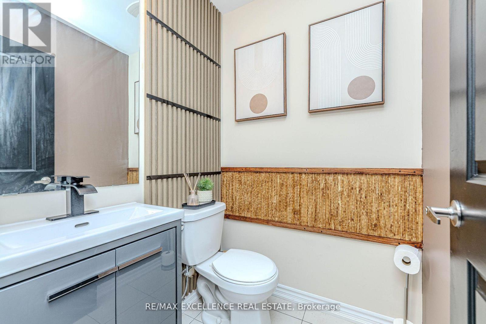 80 Berkely Street, Wasaga Beach, Ontario  L9Z 0K5 - Photo 8 - S12684178