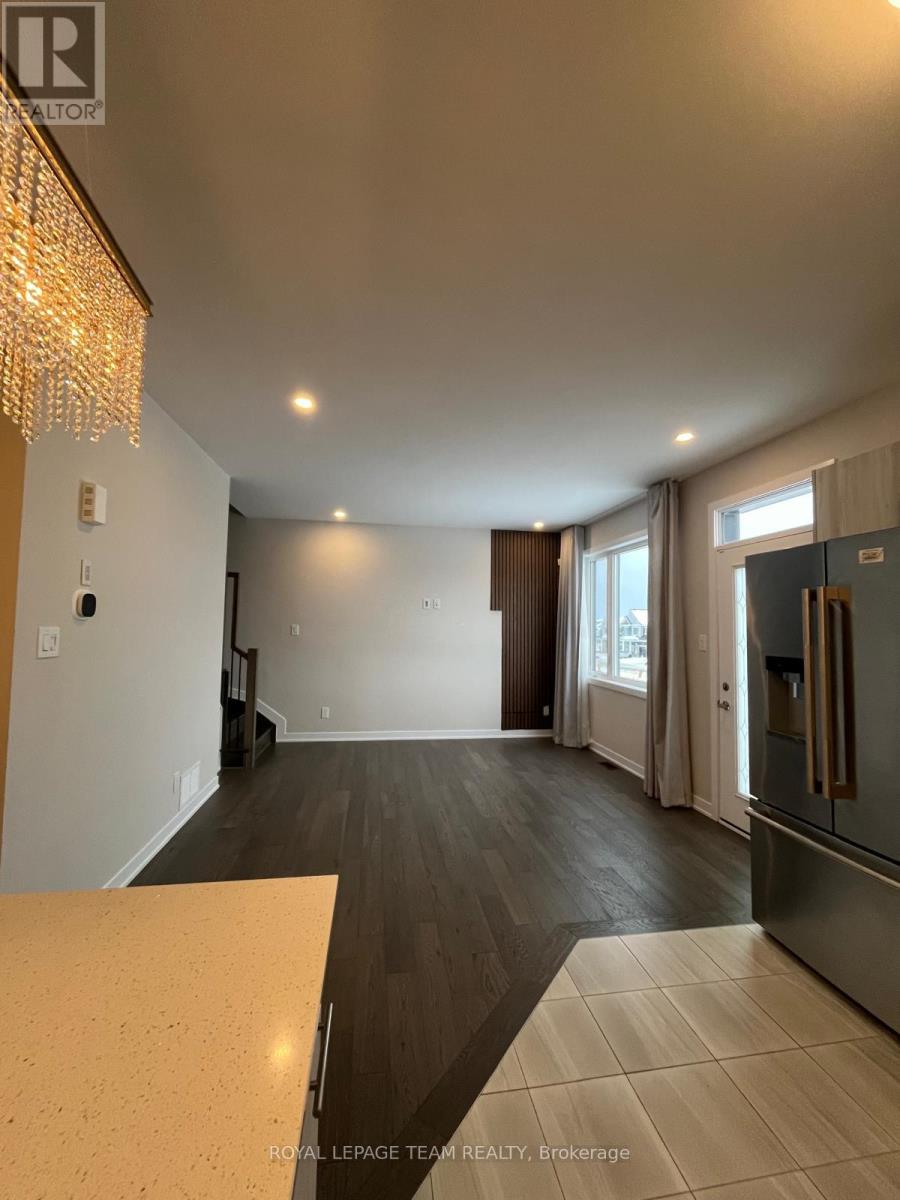 184 Beebalm Crescent, Ottawa, Ontario  K2J 7G7 - Photo 10 - X12684230