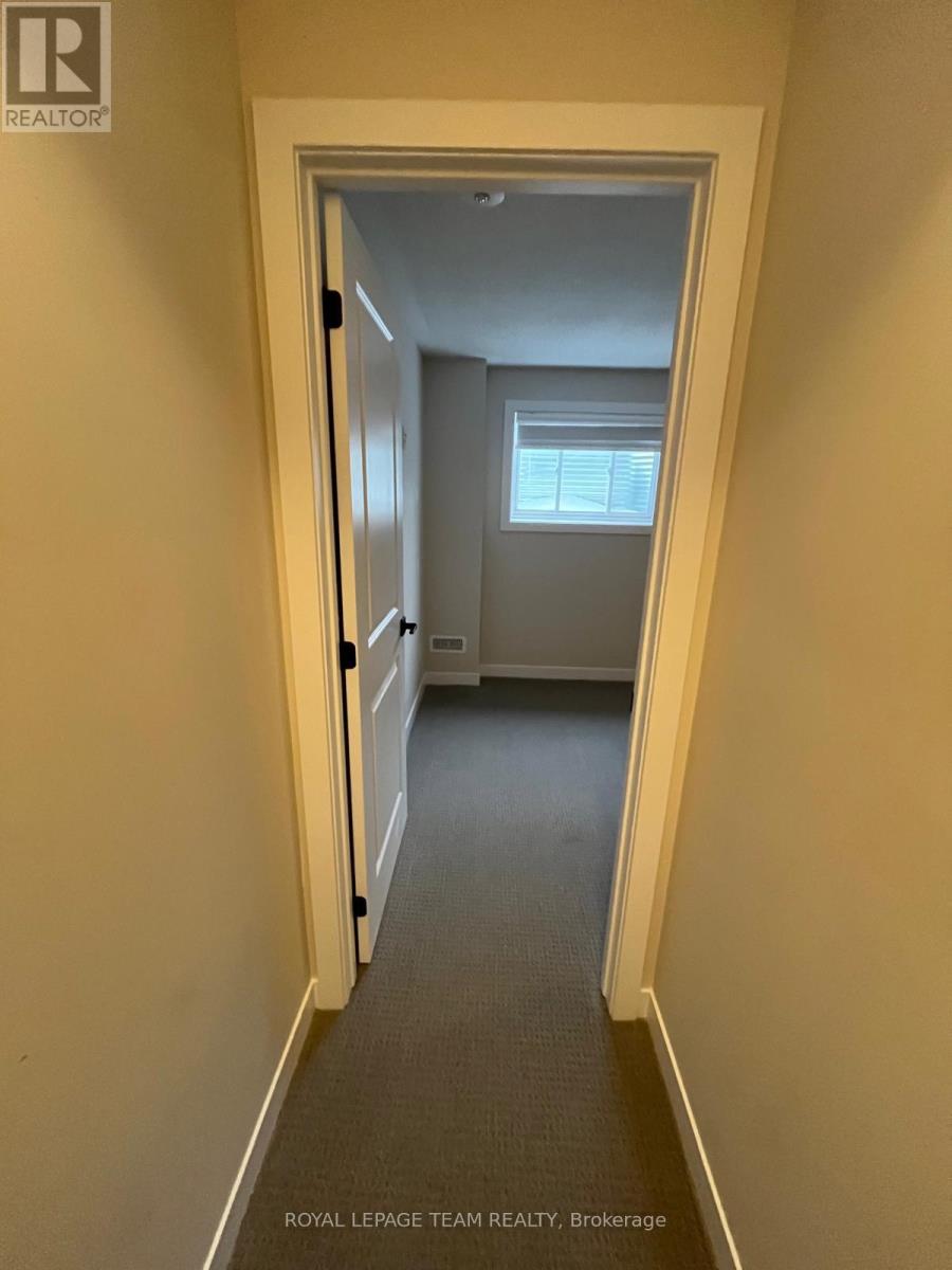 184 Beebalm Crescent, Ottawa, Ontario  K2J 7G7 - Photo 13 - X12684230