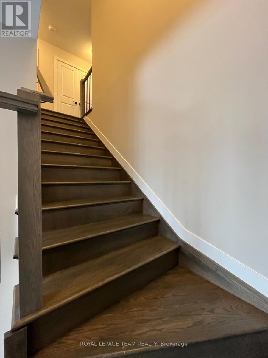 184 Beebalm Crescent, Ottawa, Ontario  K2J 7G7 - Photo 18 - X12684230