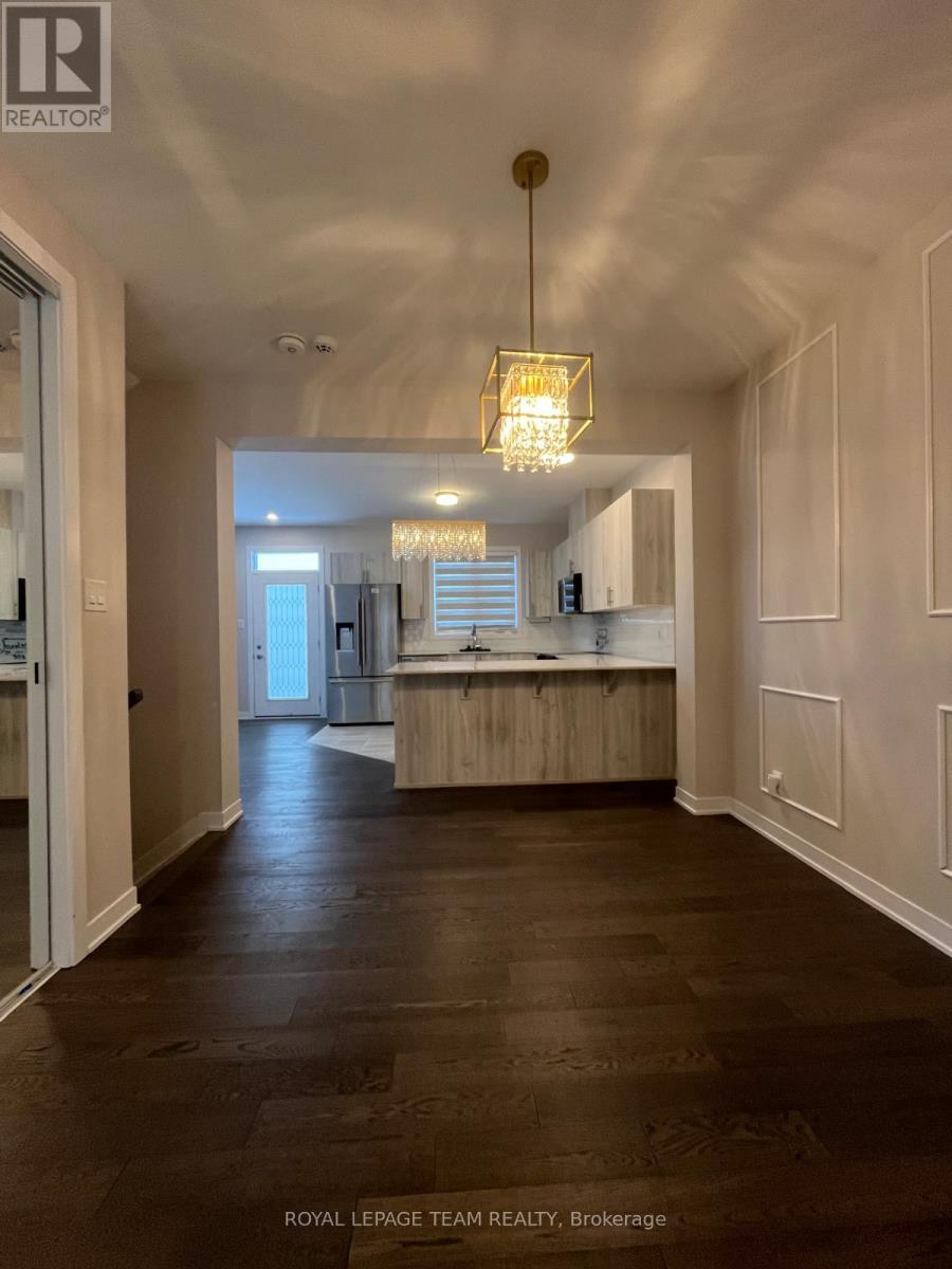 184 Beebalm Crescent, Ottawa, Ontario  K2J 7G7 - Photo 6 - X12684230