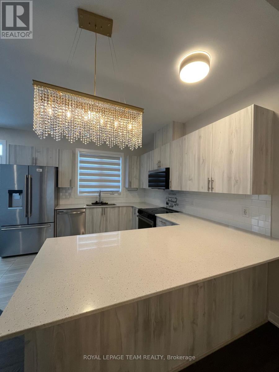 184 Beebalm Crescent, Ottawa, Ontario  K2J 7G7 - Photo 7 - X12684230