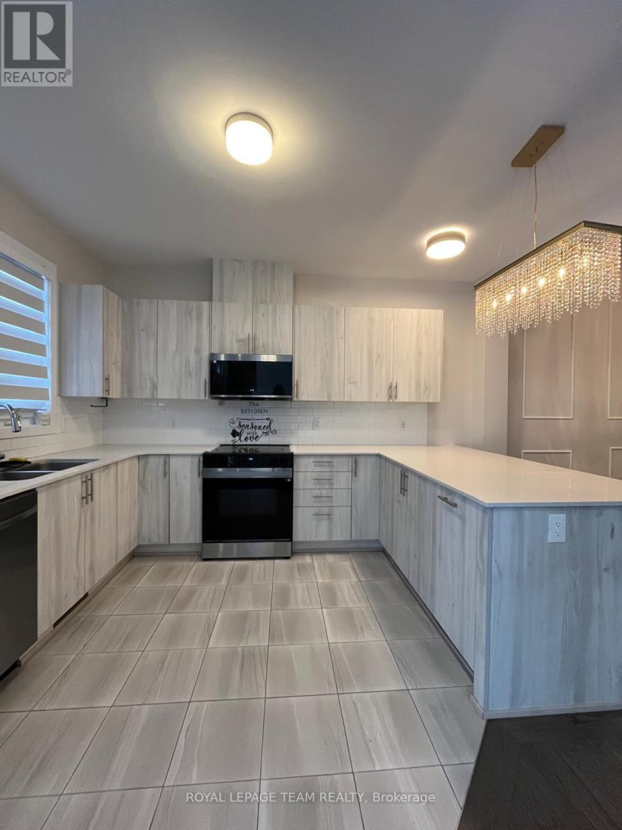 184 Beebalm Crescent, Ottawa, Ontario  K2J 7G7 - Photo 9 - X12684230