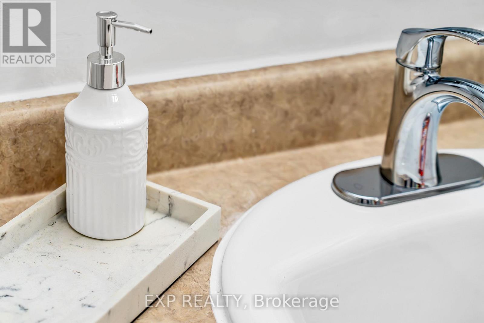 208 - 83 Aspen Springs Drive, Clarington, Ontario  L1C 5J7 - Photo 25 - E12287611