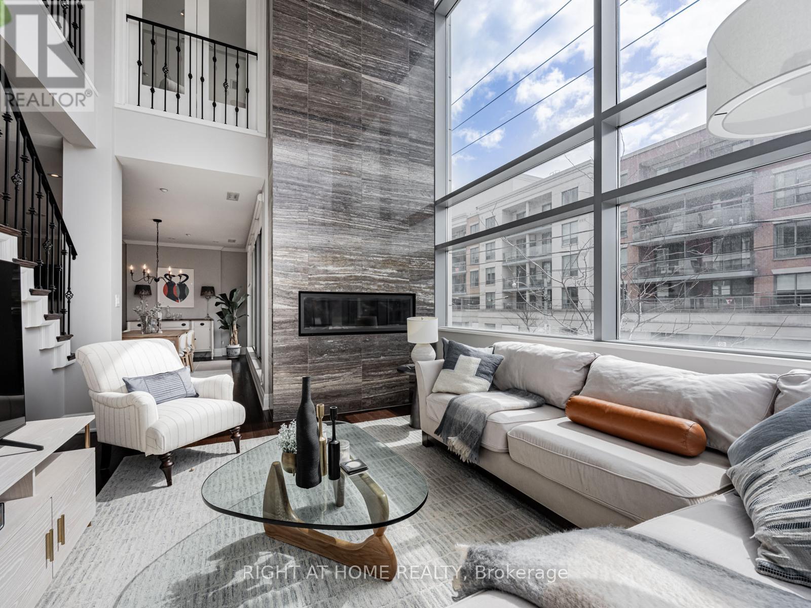 204 - 1 Rainsford Road, Toronto, Ontario  M4L 3N5 - Photo 17 - E12395903