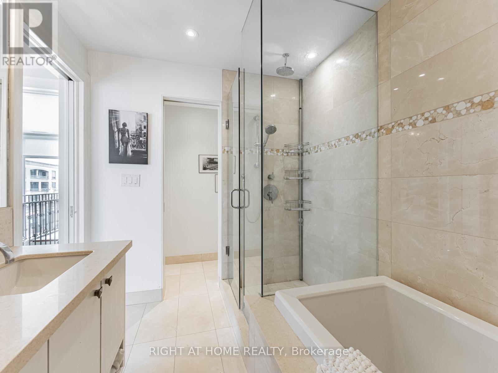 204 - 1 Rainsford Road, Toronto, Ontario  M4L 3N5 - Photo 24 - E12395903