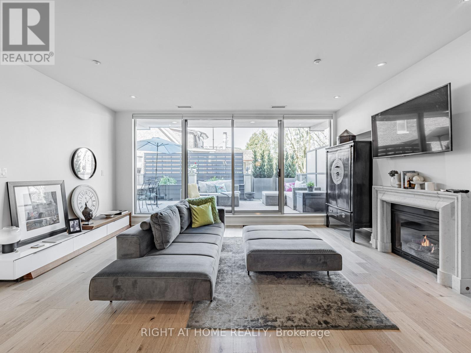 207 - 1 Rainsford Road, Toronto, Ontario  M4L 3N5 - Photo 10 - E12546006