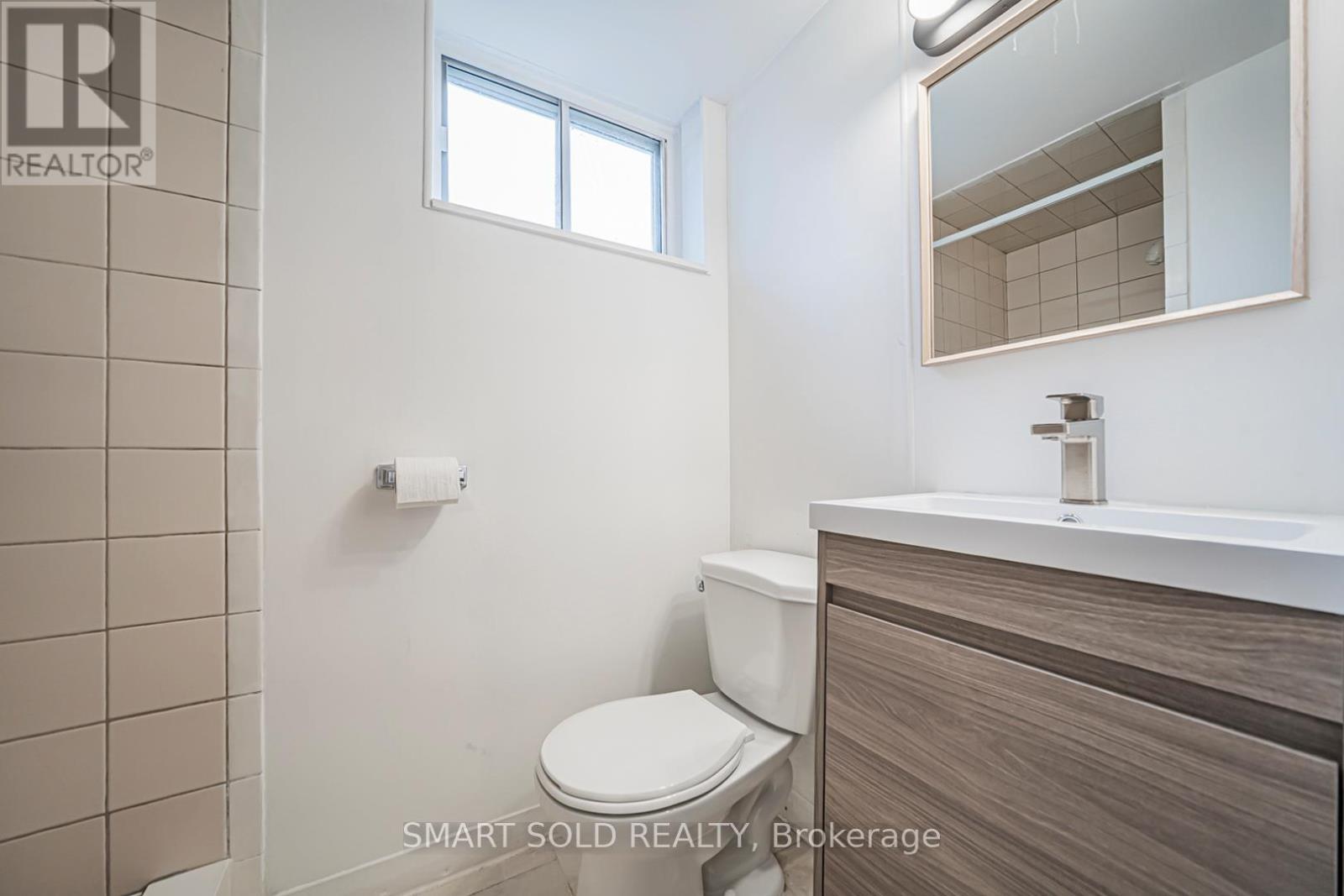 290 Axminster Drive, Richmond Hill, Ontario  L4C 2W1 - Photo 24 - N12592994