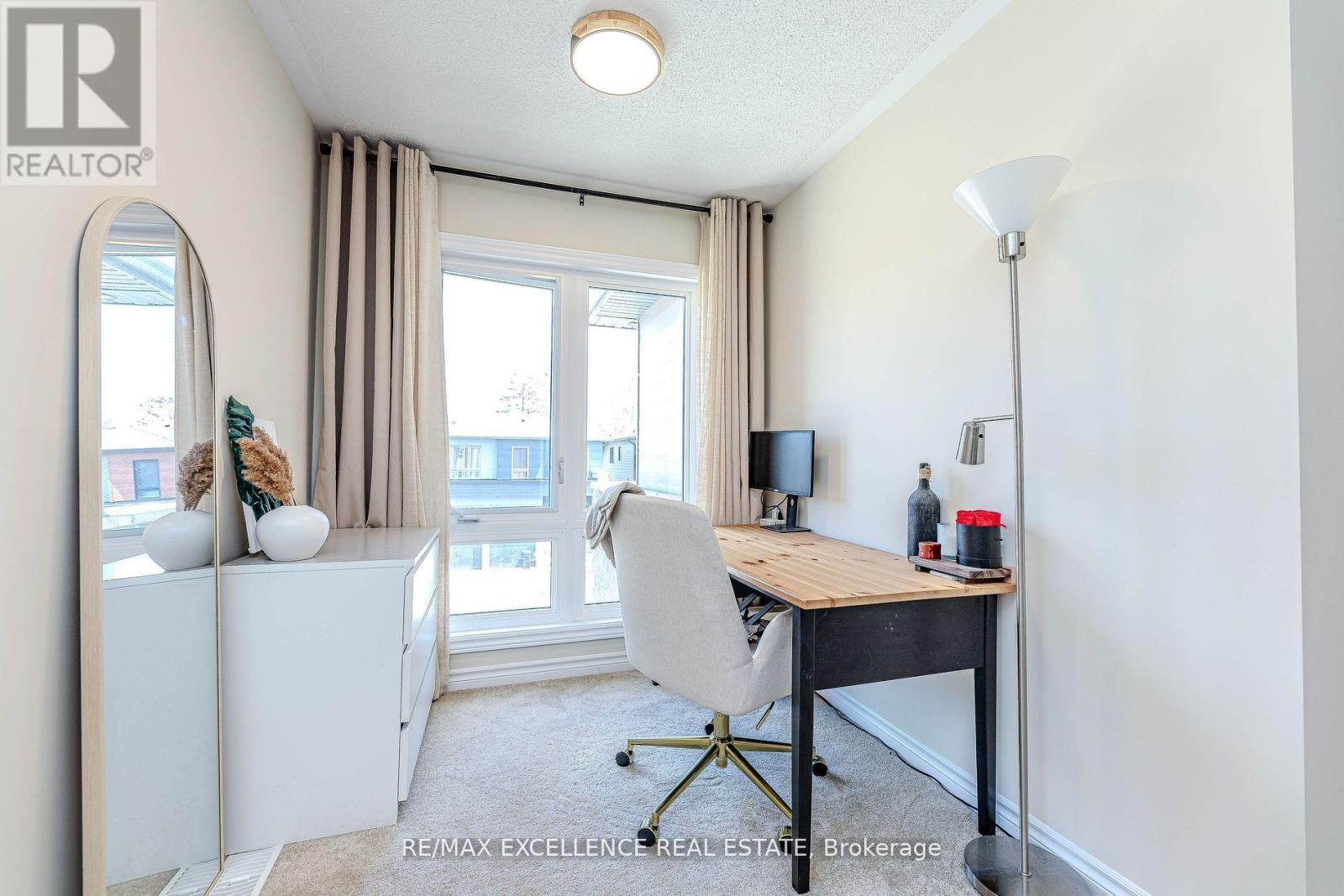 80 Berkely Street, Wasaga Beach, Ontario  L9Z 0K5 - Photo 34 - S12684178