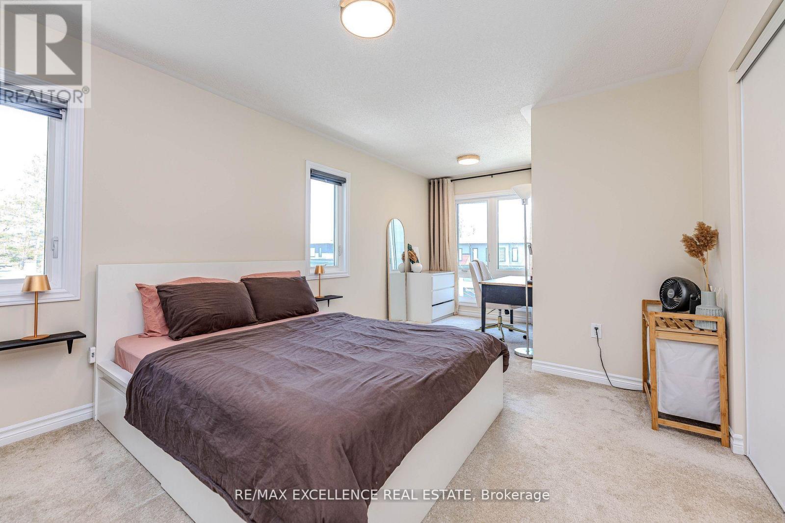 80 Berkely Street, Wasaga Beach, Ontario  L9Z 0K5 - Photo 32 - S12684178