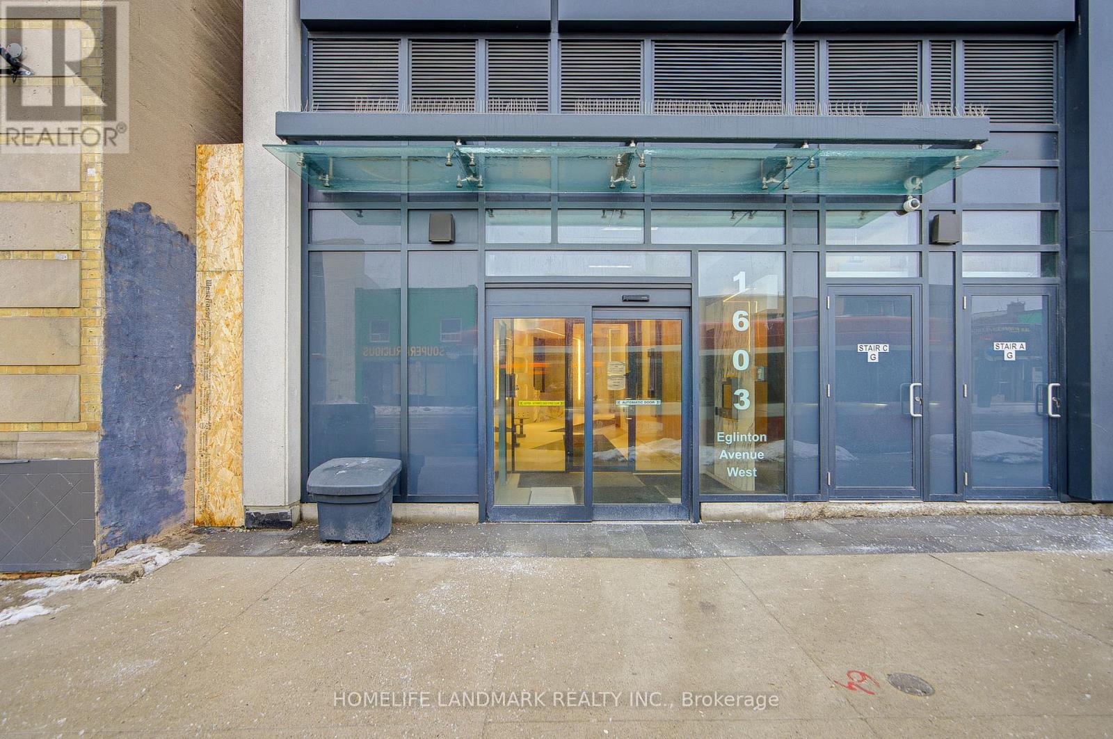 1507 - 1603 Eglinton Avenue W, Toronto, Ontario  M6E 2H1 - Photo 2 - C12684206