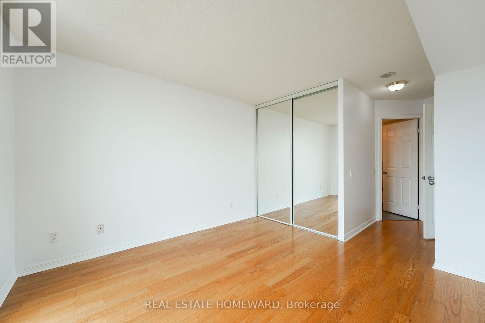 1811 - 28 Harrison Garden Boulevard, Toronto, Ontario  M2N 7B5 - Photo 11 - C12684212