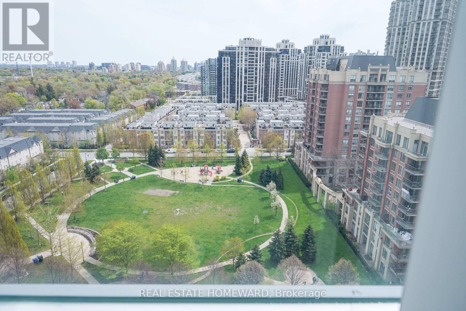 1811 - 28 Harrison Garden Boulevard, Toronto, Ontario  M2N 7B5 - Photo 18 - C12684212