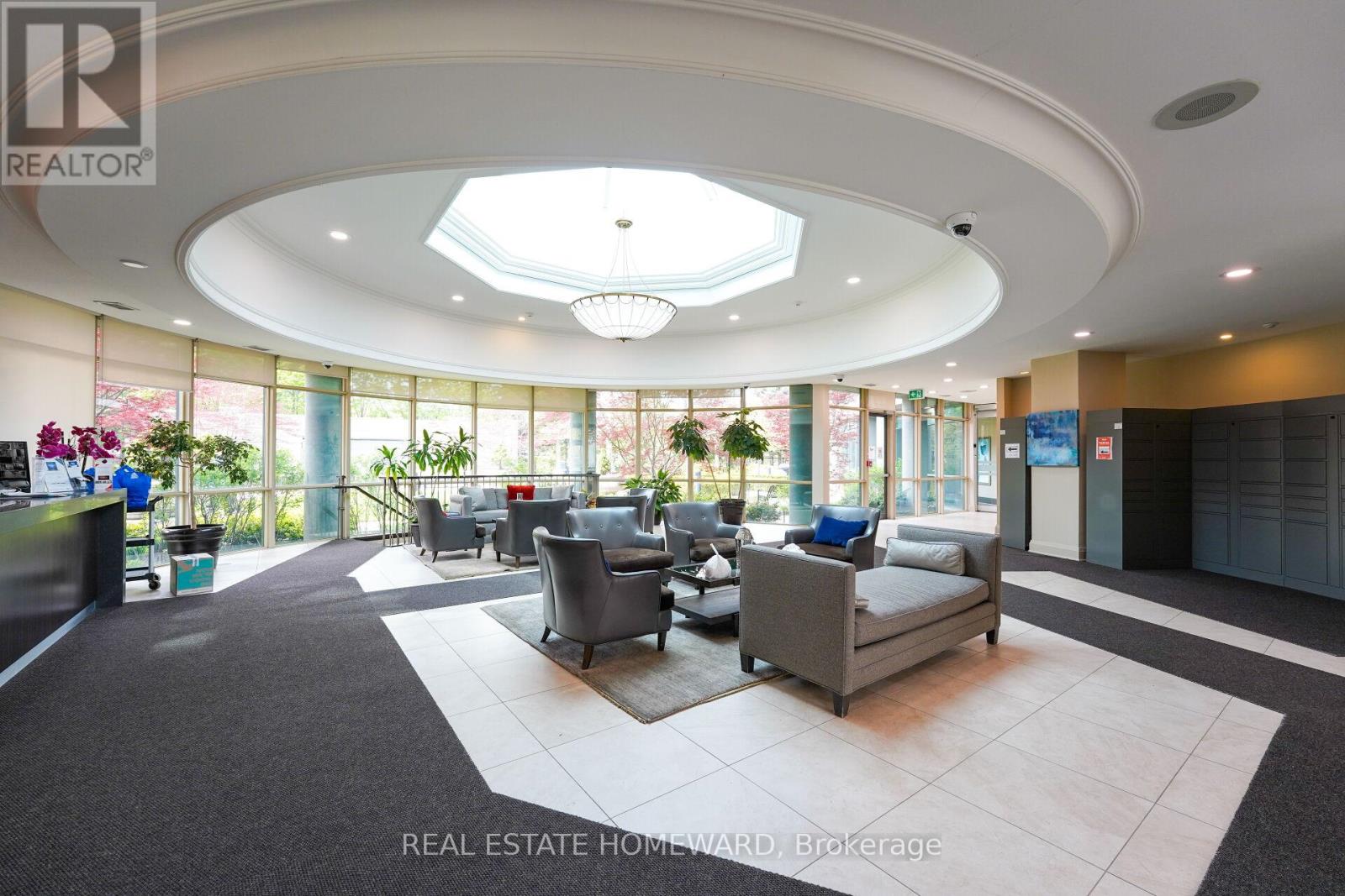 1811 - 28 Harrison Garden Boulevard, Toronto, Ontario  M2N 7B5 - Photo 2 - C12684212