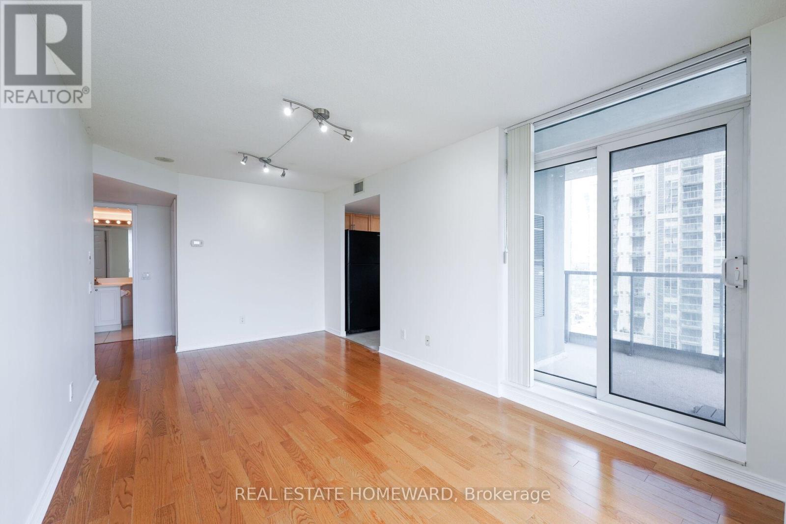 1811 - 28 Harrison Garden Boulevard, Toronto, Ontario  M2N 7B5 - Photo 7 - C12684212