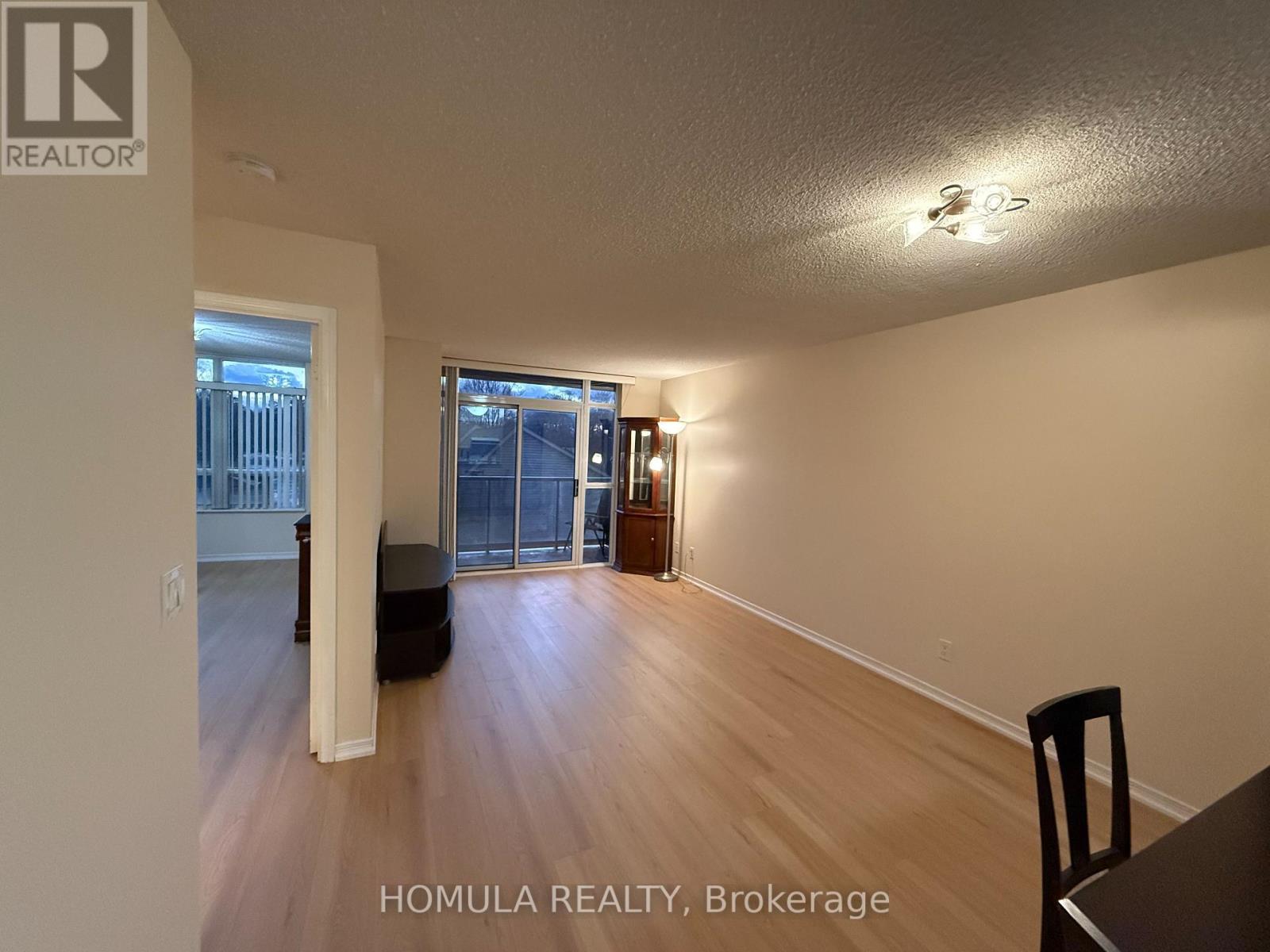 415 - 3650 Kingston Road, Toronto, Ontario  M1M 3X9 - Photo 2 - E12684236