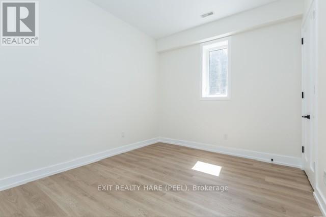 2 - 58 Ansley Road, Wasaga Beach, Ontario  L9Z 2N5 - Photo 14 - S12684226