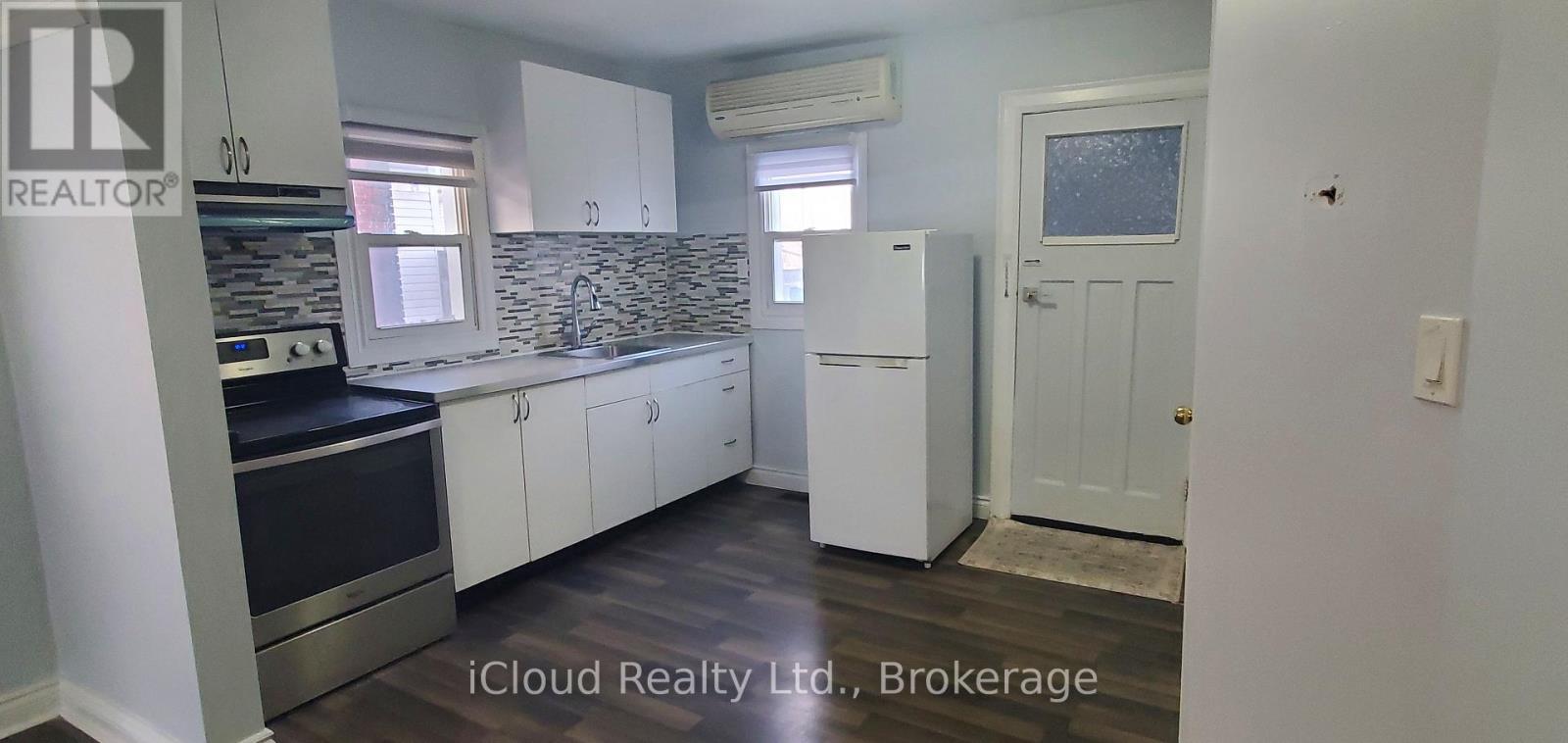 2383 Weston Road, Toronto, Ontario  M9N 1Z8 - Photo 3 - W12684216