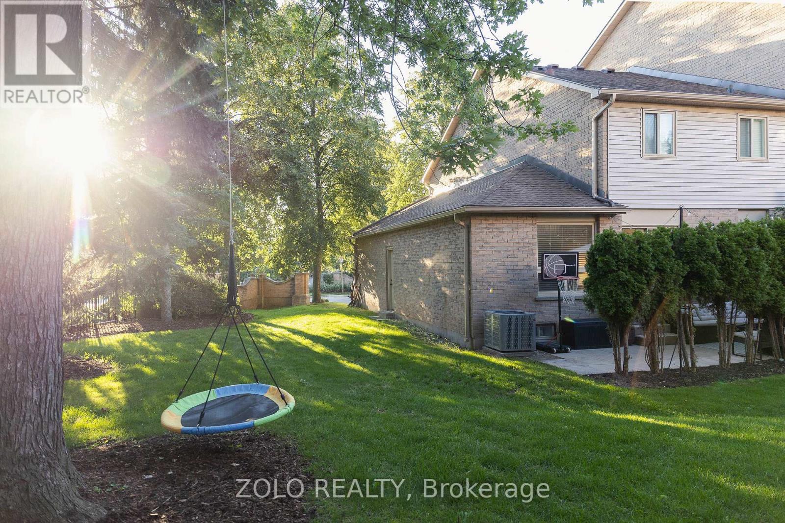 45 - 2272 Mowat Avenue, Oakville, Ontario  L6H 5L8 - Photo 33 - W12684218