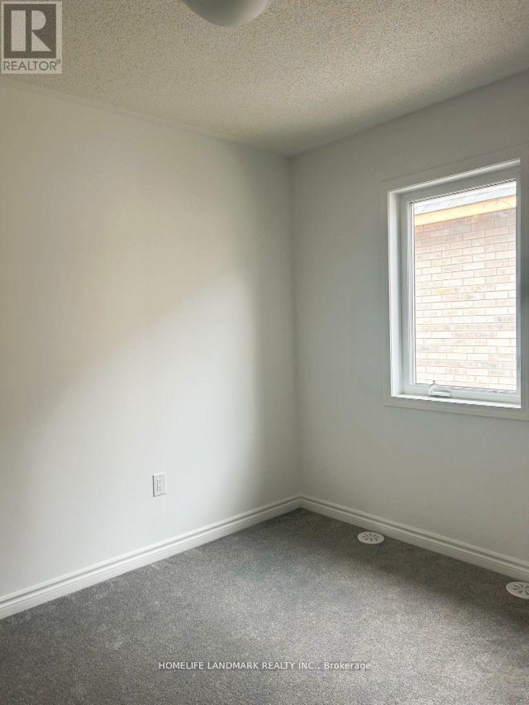 1833 Thames Circle, Milton, Ontario  L9E 2A4 - Photo 10 - W12684220