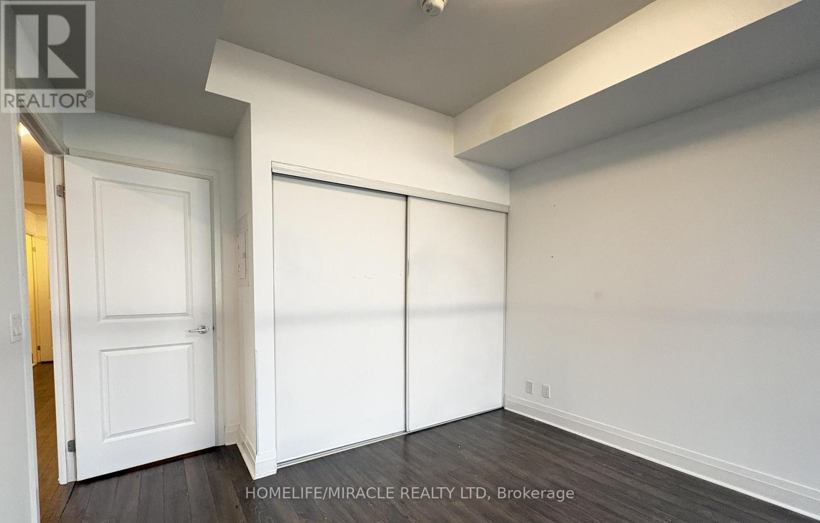 1707 - 17 Zorra Street, Toronto, Ontario  M8Z 4Z6 - Photo 14 - W12684222