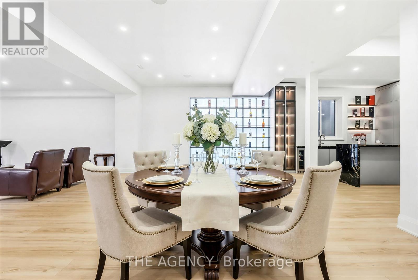 9 Earl Street, Mississauga, Ontario  L5M 1N6 - Photo 46 - W12684232