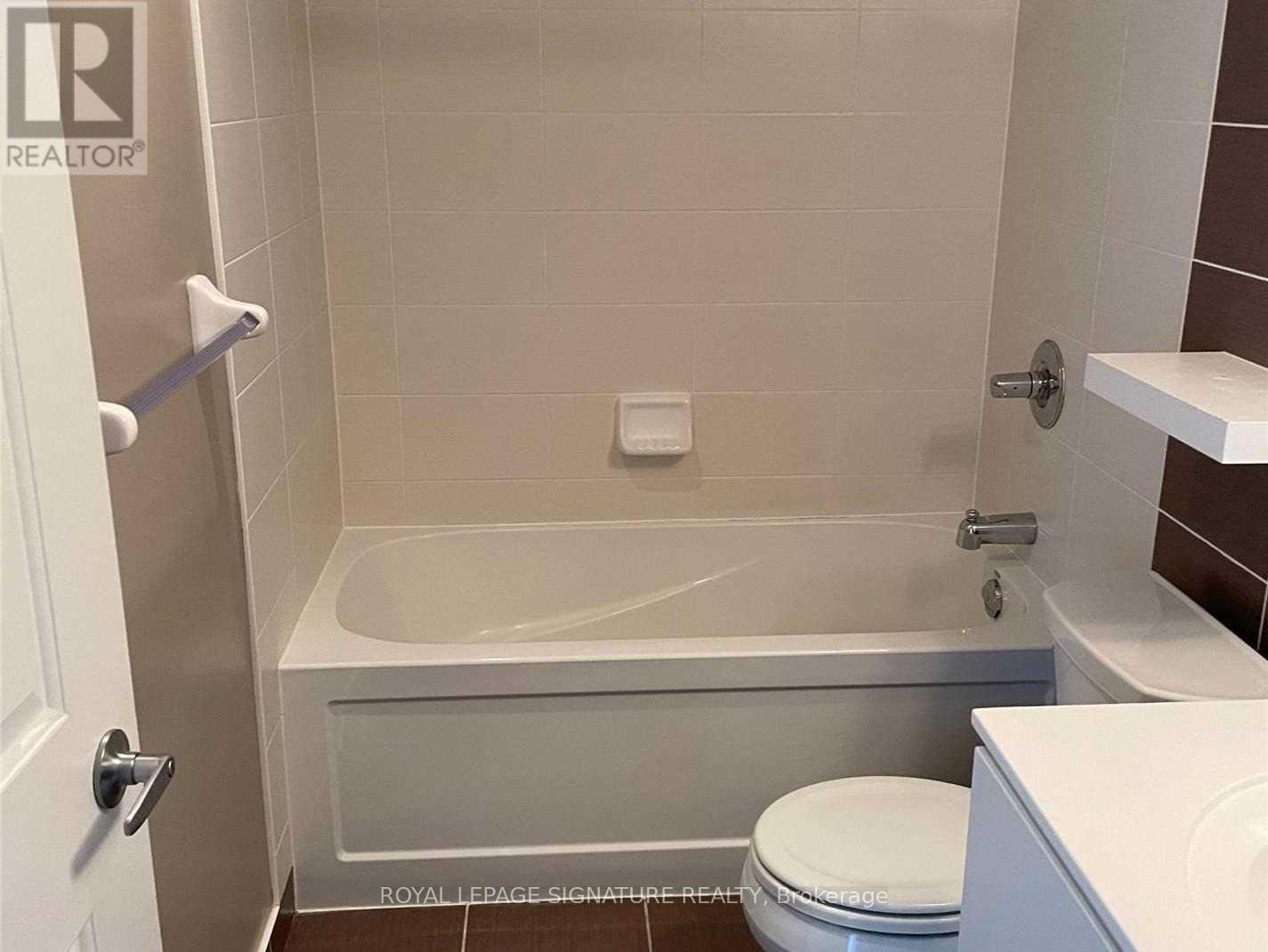 706 - 205 Sherway Gardens Road, Toronto, Ontario  M9C 0A5 - Photo 6 - W12684256