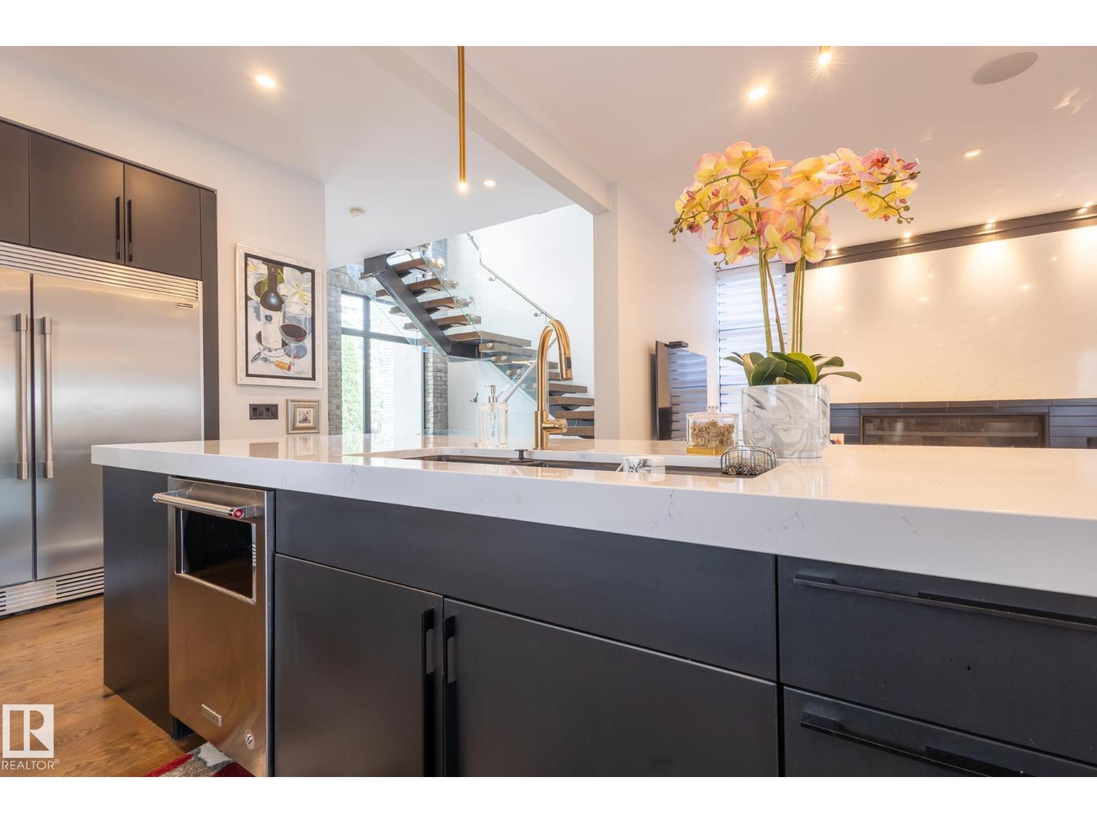 14027 91a Av Nw, Edmonton, Alberta  T5R 5A8 - Photo 11 - E4452099