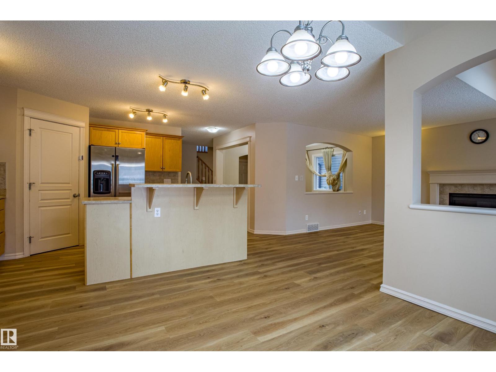 1253 Latta Cr Nw, Edmonton, Alberta  T6R 3P6 - Photo 16 - E4466375