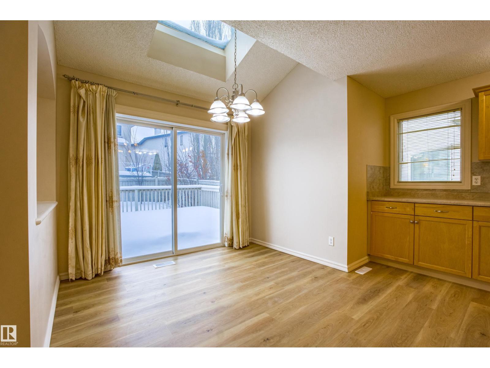 1253 Latta Cr Nw, Edmonton, Alberta  T6R 3P6 - Photo 13 - E4466375