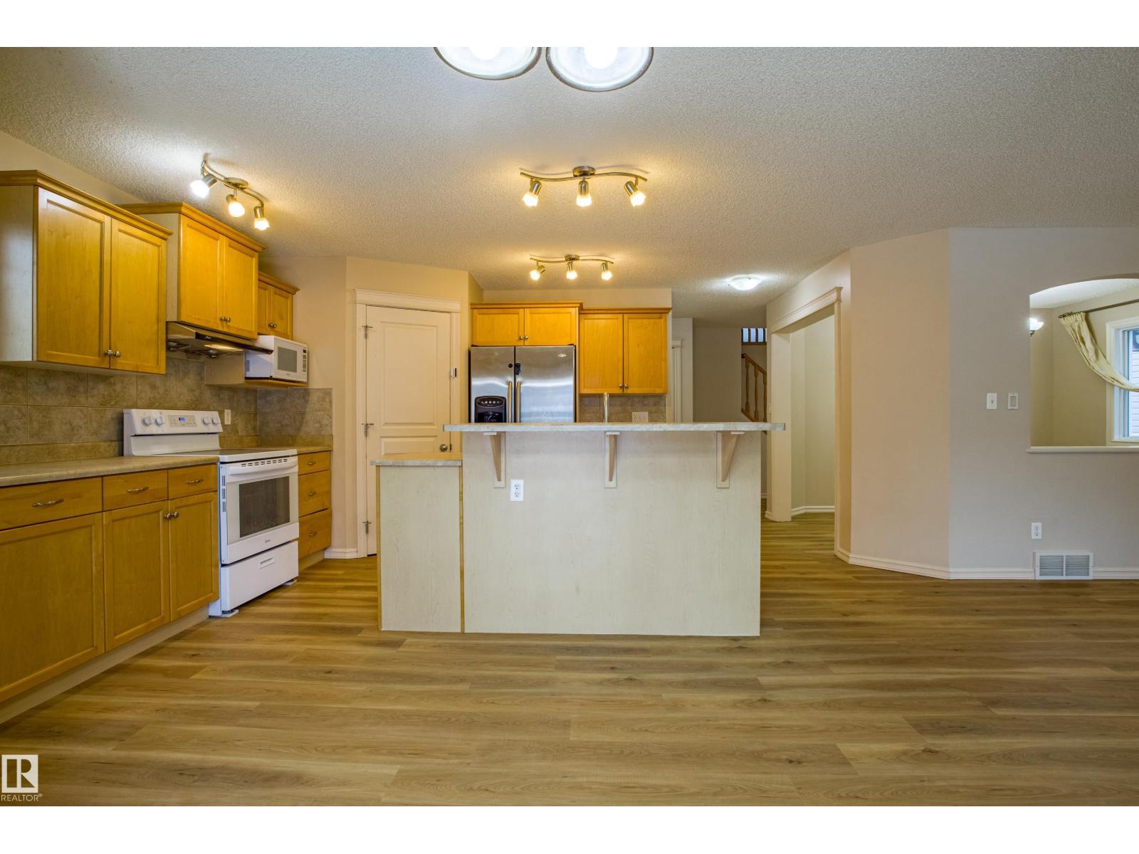 1253 Latta Cr Nw, Edmonton, Alberta  T6R 3P6 - Photo 29 - E4466375