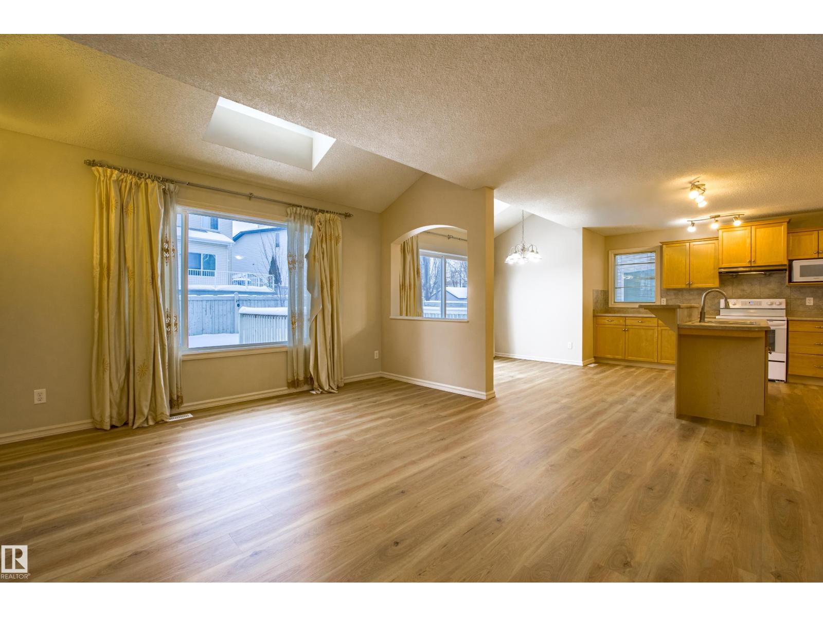 1253 Latta Cr Nw, Edmonton, Alberta  T6R 3P6 - Photo 21 - E4466375