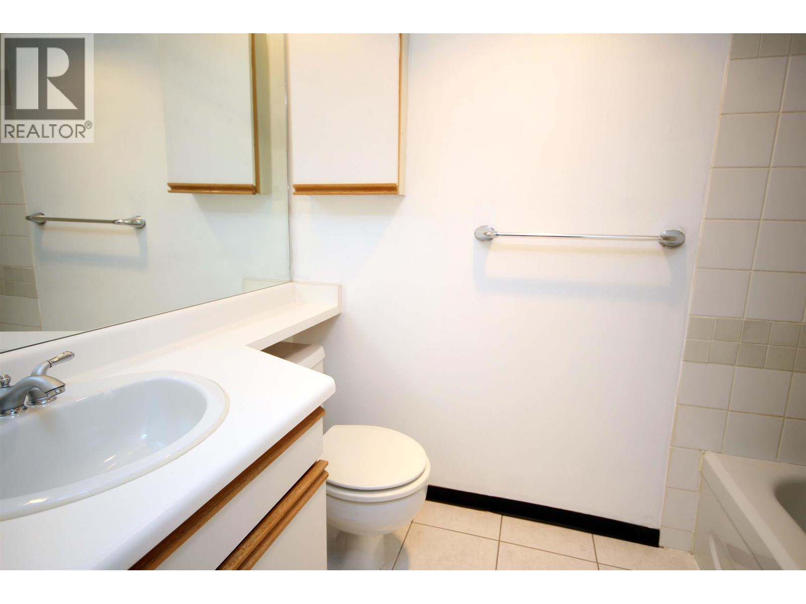 1703 3970 Carrigan Court, Burnaby, British Columbia  V3N 4S5 - Photo 4 - R3078046