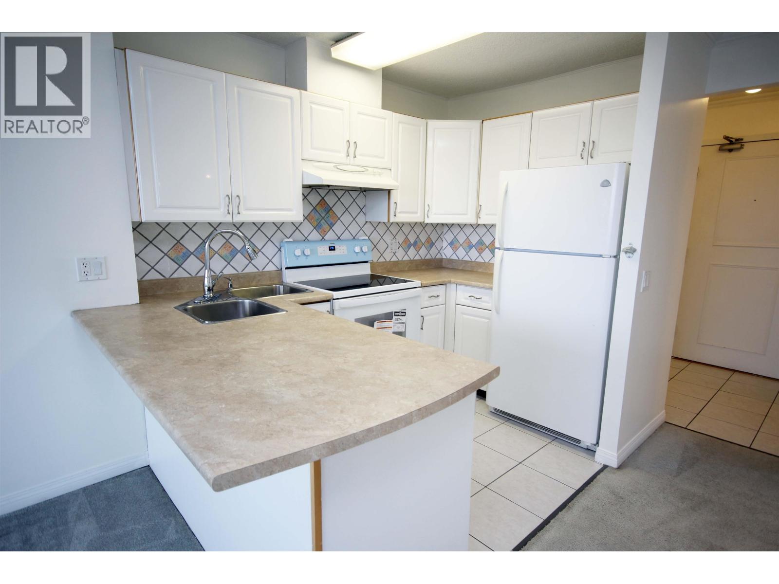 1703 3970 Carrigan Court, Burnaby, British Columbia  V3N 4S5 - Photo 8 - R3078046